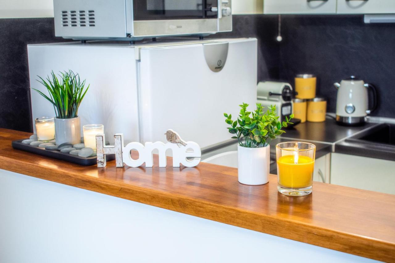 Le Retro Chic - T2 Haut Standing Au Coeur De Corbeil - 48 M2 Apartment Bagian luar foto