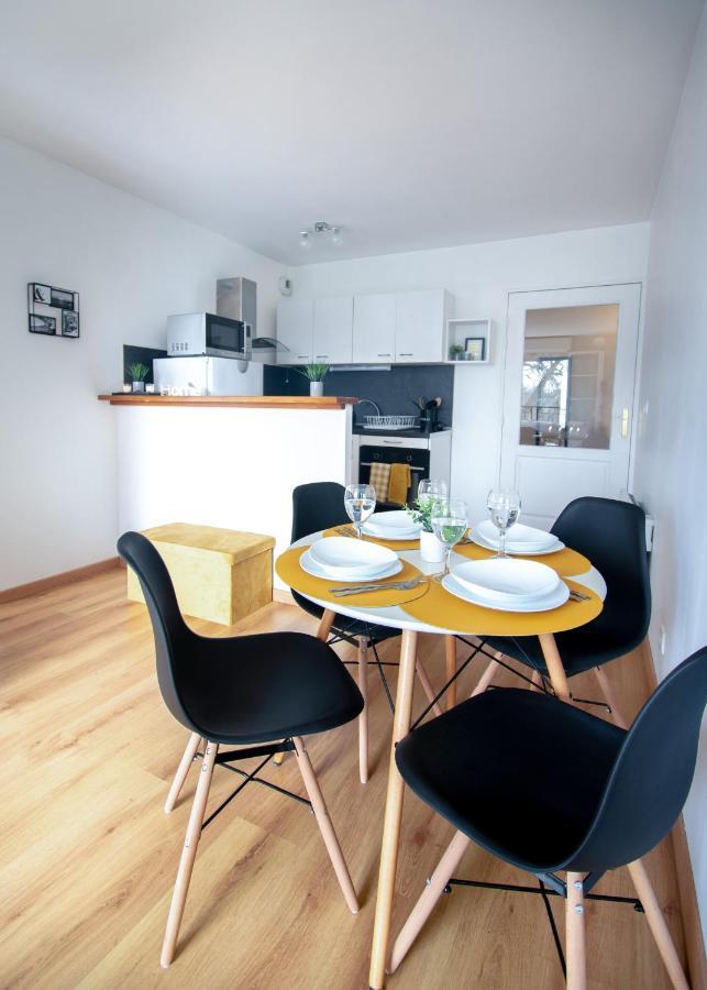 Le Retro Chic - T2 Haut Standing Au Coeur De Corbeil - 48 M2 Apartment Bagian luar foto